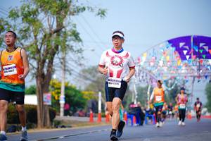 BIB: 46672, 47975, 
                            <button type="button" onclick="openModal(10114240)" class="btn btn-primary btn-sm float-right btn-popup" data-toggle="modal" data-target=".modal-high-quality">
                        <i class="fas fa-shopping-cart"></i> Add to Cart
                    </button>
                                            <button type="button" onclick="isThisMe(10114240, true)" class="btn btn-success btn-sm float-right btn-popup btn-isme hidden" data-toggle="tooltip" data-placement="bottom" title="นี่คือรูปของคุณใช่ไหม คลิกที่นี่เพื่อเอาเข้าอัลบั้ม">
                        <i class="fas fa-plus"></i> Add to album
                    </button>
                    <button type="button" onclick="isThisMe(10114240, false)" class="btn btn-warning btn-sm float-right btn-popup btn-isnotme hidden">
                        <i class="fas fa-ban"></i> Remove from album
                    </button>
